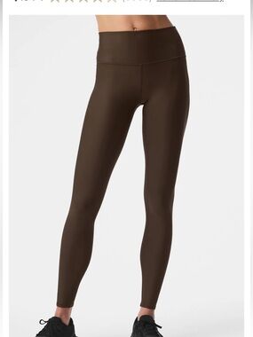 NWOT ALO yoga 7/8 leggings in espresso xs
